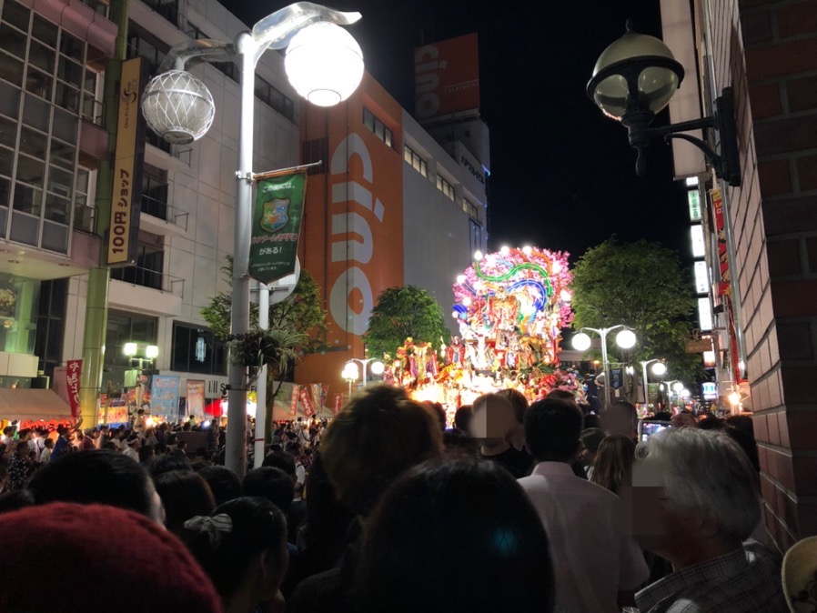 八戸三社大祭の運行時の写真です