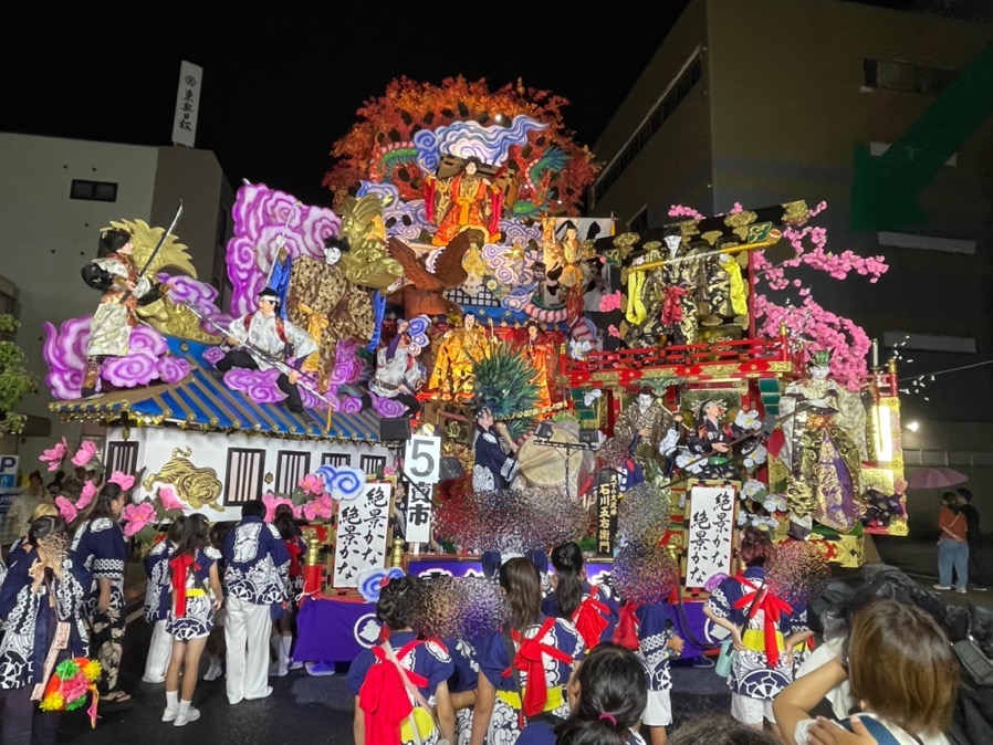 売市附祭山車組の山車の写真です